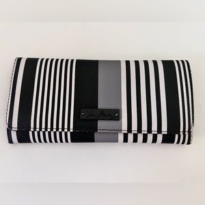 Vera Bradley |Black and White Striped Wallet |Slim |Trifold